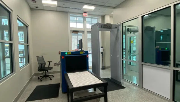 Photo of courthouse security screening area